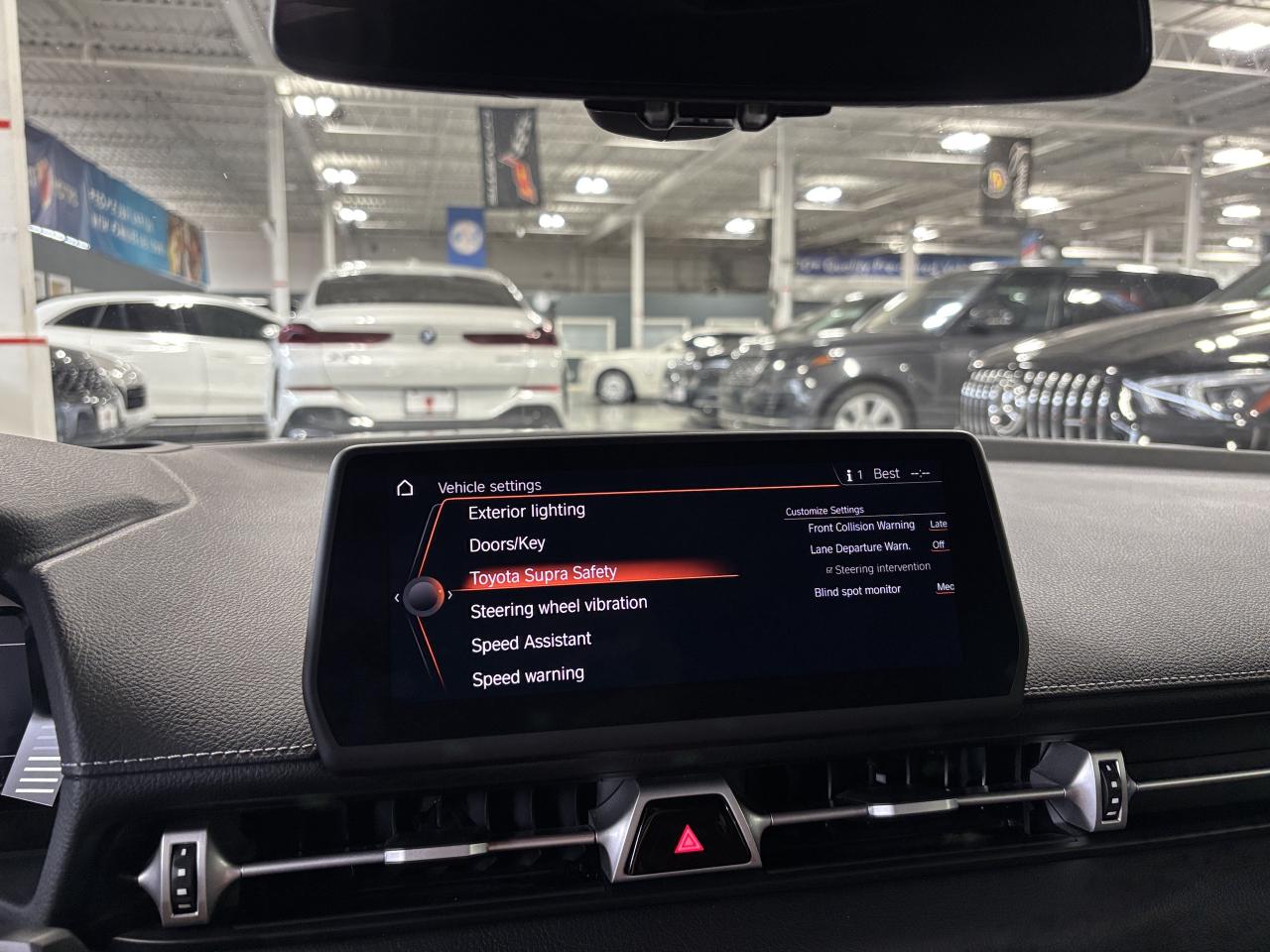 2022 Toyota Supra GR Coupe|RWD|MATTEBLACK|REDLEATHER|CARBON|NAV|JBL|HUD - Photo #24