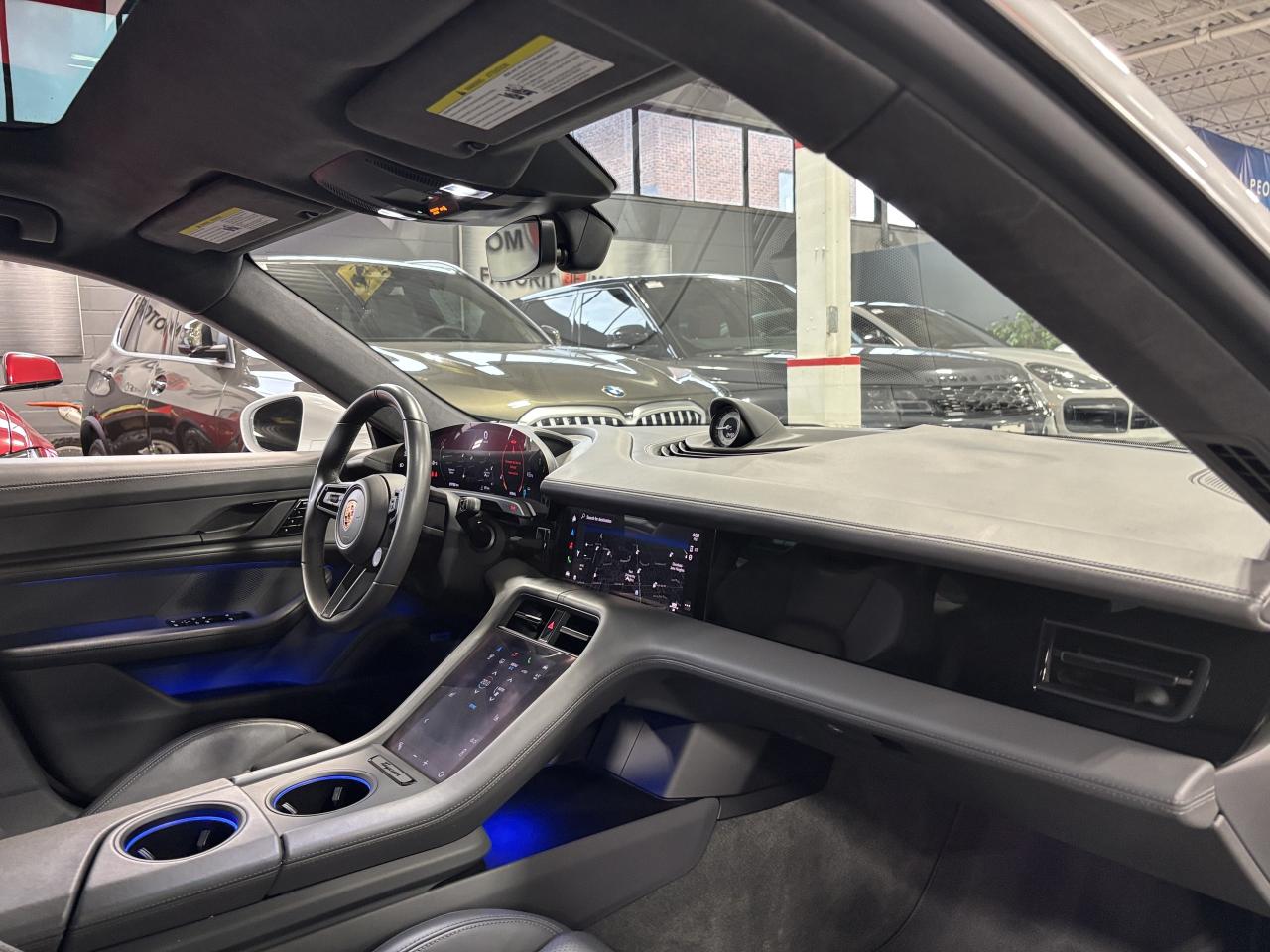 2020 Porsche Taycan Turbo|LOADED|NO LUX TAX|PERFORMANCEPKG|SPORTCHRONO - Photo #17