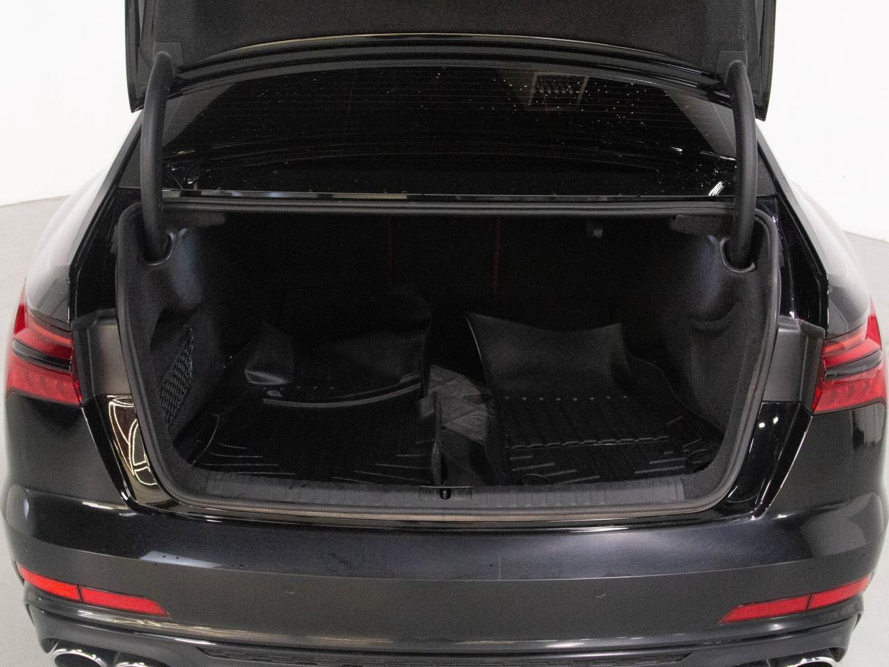 2023 Audi S6 Sedan DIAMOND STITCH | B&O SOUND | HUD | HEATED SEAT Photo