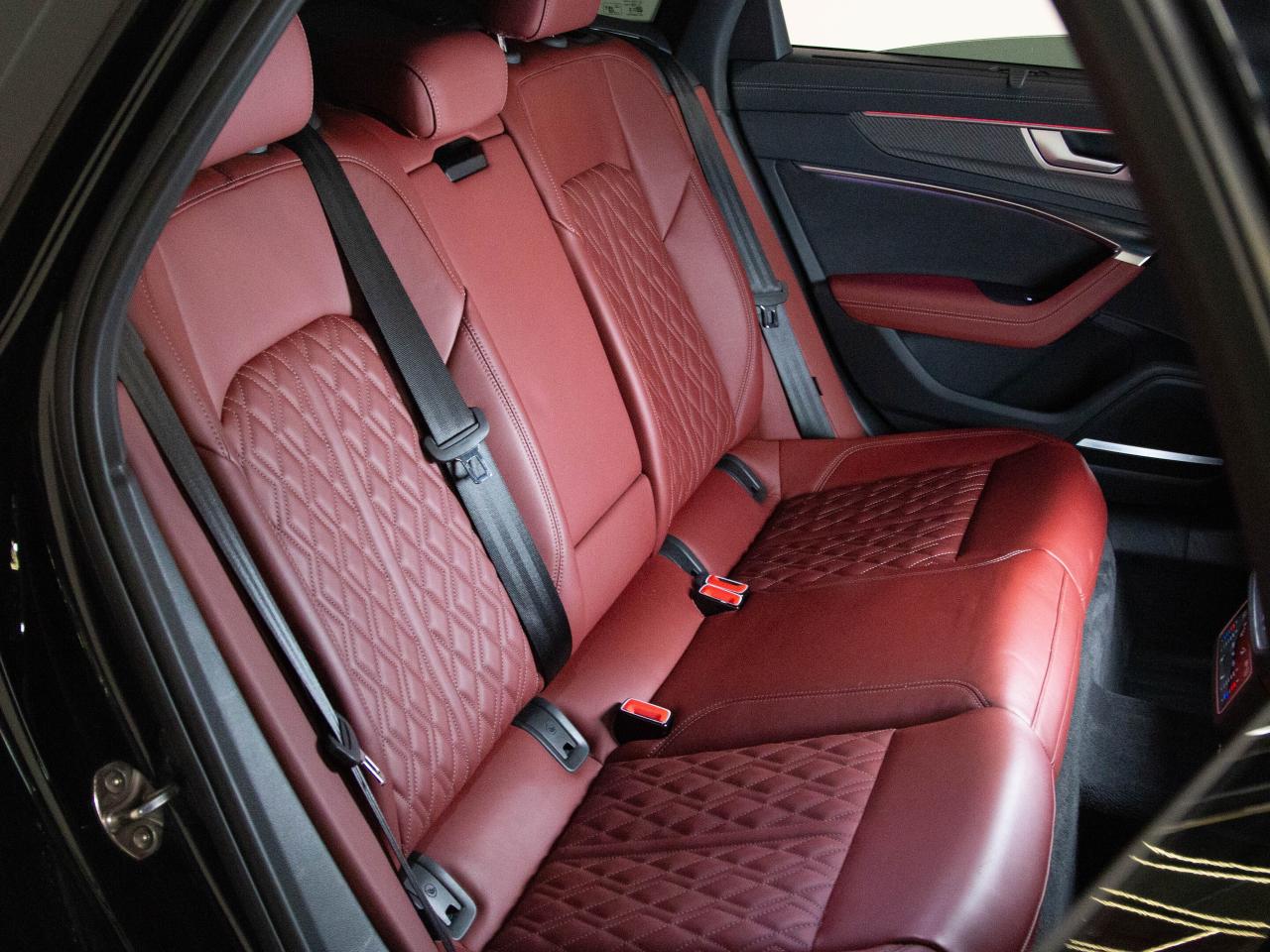 2023 Audi S6 Sedan DIAMOND STITCH | B&O SOUND | HUD | HEATED SEAT Photo