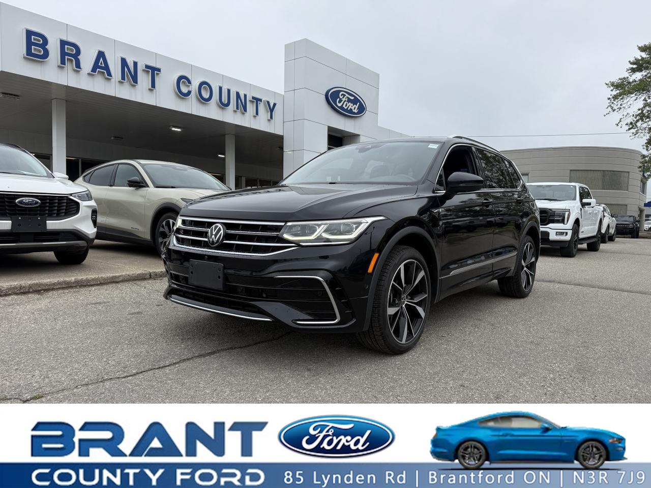 Used 2023 Volkswagen Tiguan Highline R-line for sale in Brantford, ON