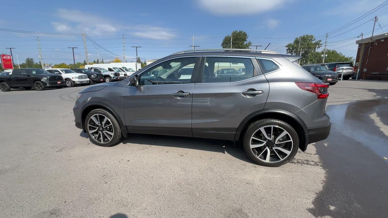 2020 Nissan Qashqai SL PLATINUM AWD | HTD LEATHER | SUNROOF | 360 CAM Photo4