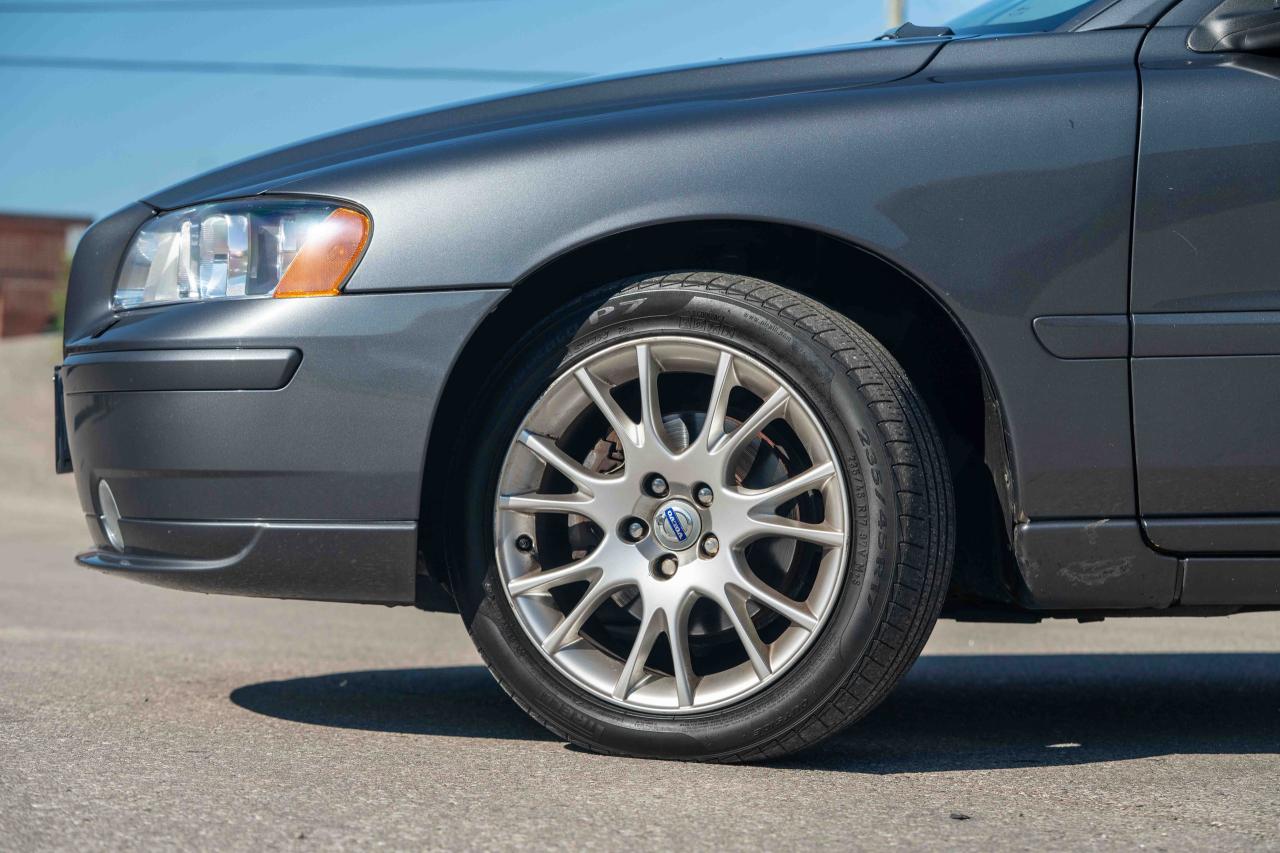 2007 Volvo S60 2.5T Sedan - Photo #18