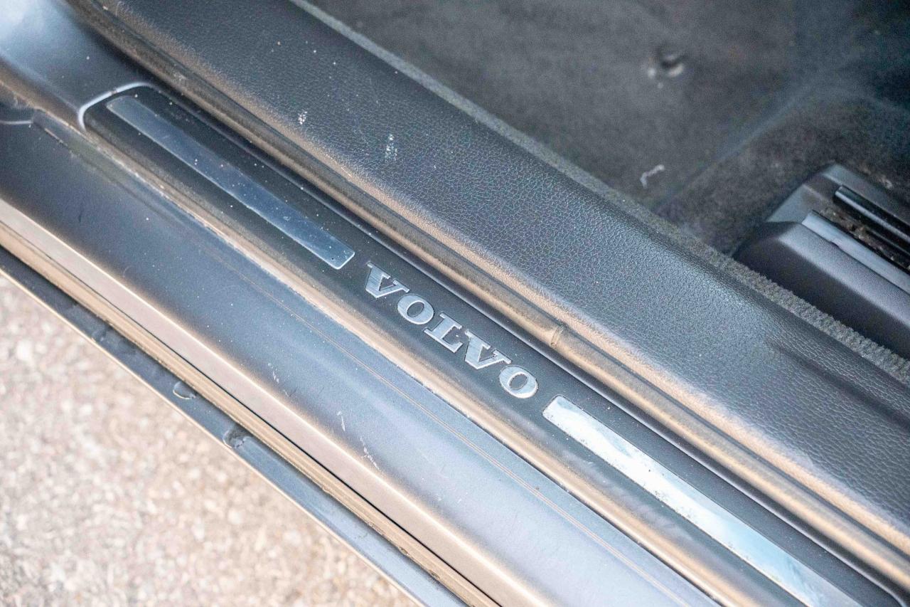 2007 Volvo S60 2.5T Sedan - Photo #26