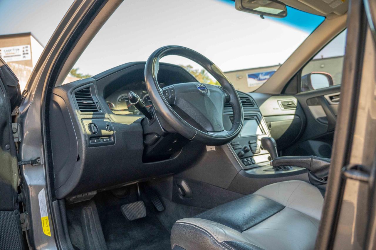 2007 Volvo S60 2.5T Sedan - Photo #29