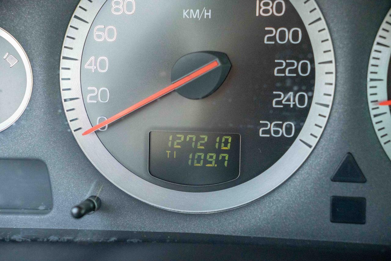 2007 Volvo S60 2.5T Sedan - Photo #34
