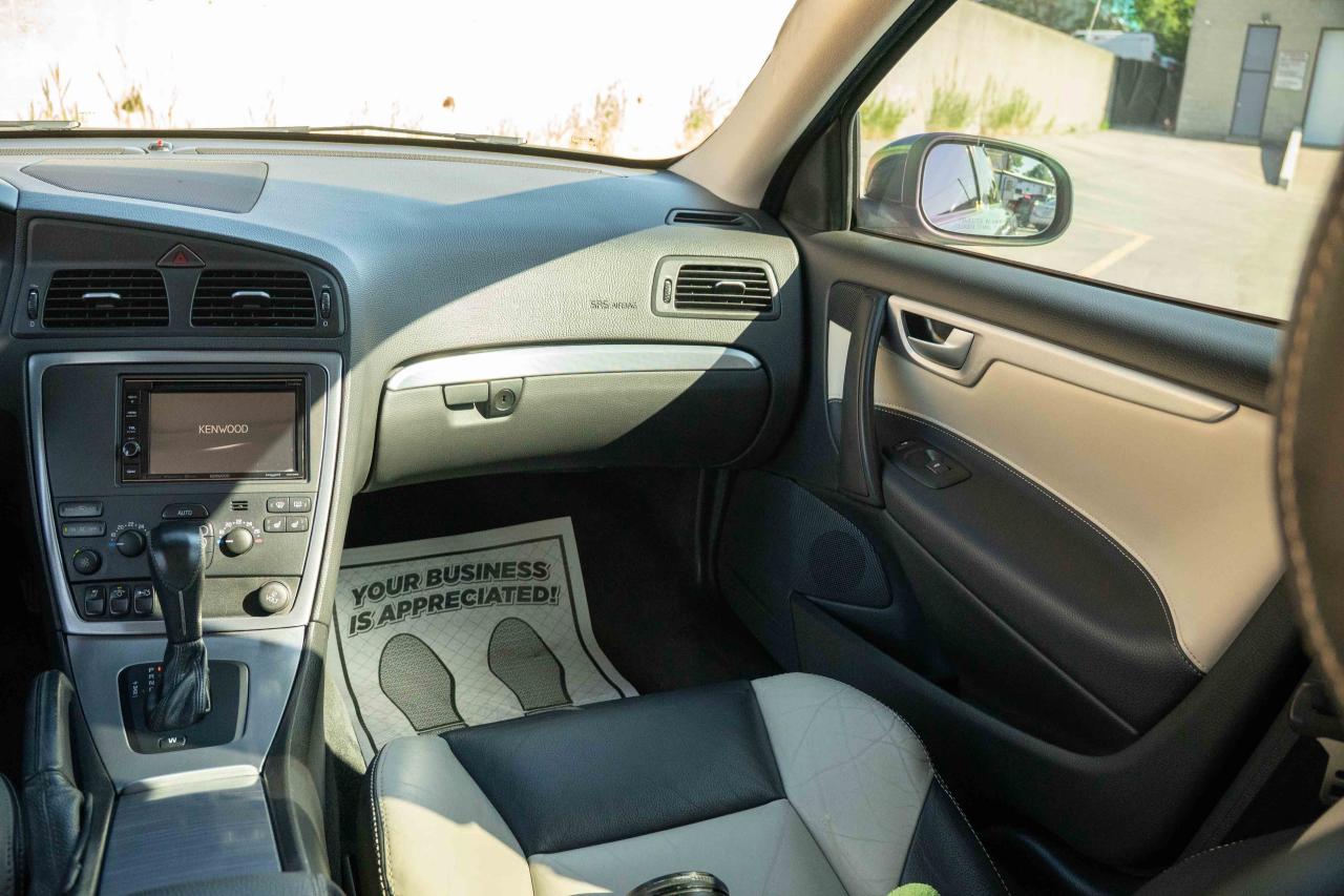 2007 Volvo S60 2.5T Sedan - Photo #56