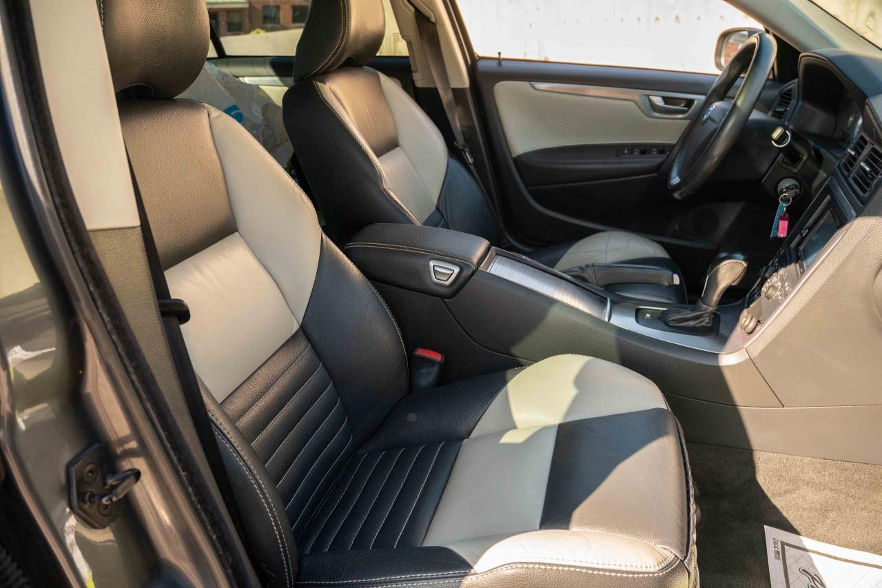2007 Volvo S60 2.5T Sedan - Photo #68