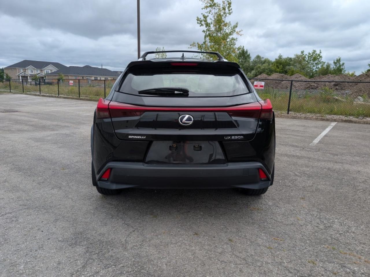 2020 Lexus UX 250h  **LOW KMS - VERY CLEAN - HYBRID** Photo3