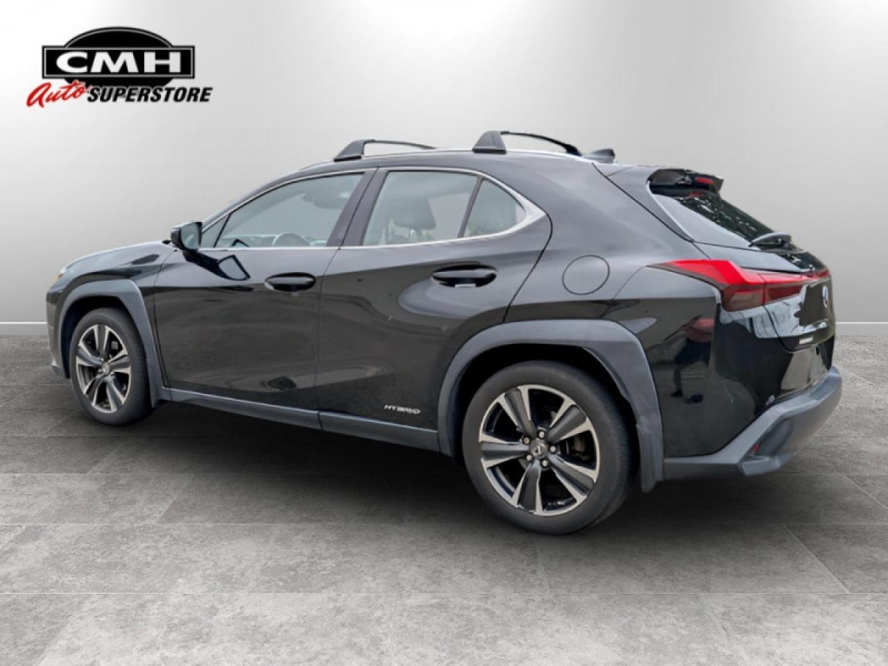2020 Lexus UX 250h Premium  **LOW KMS - VERY CLEAN - HYBRID** Photo