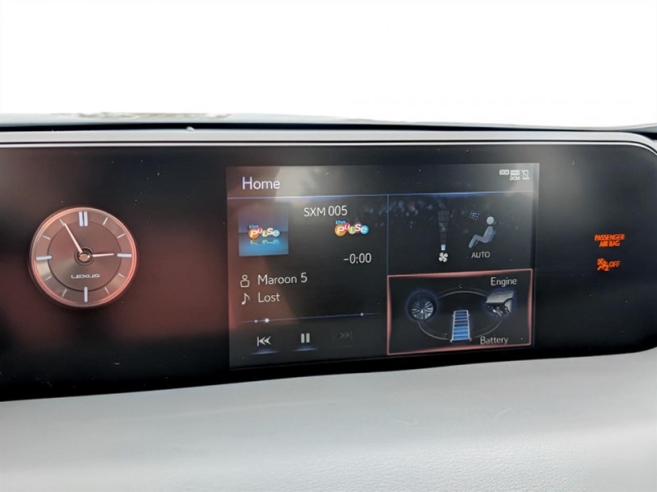 2020 Lexus UX 250h Premium  **LOW KMS - VERY CLEAN - HYBRID** Photo