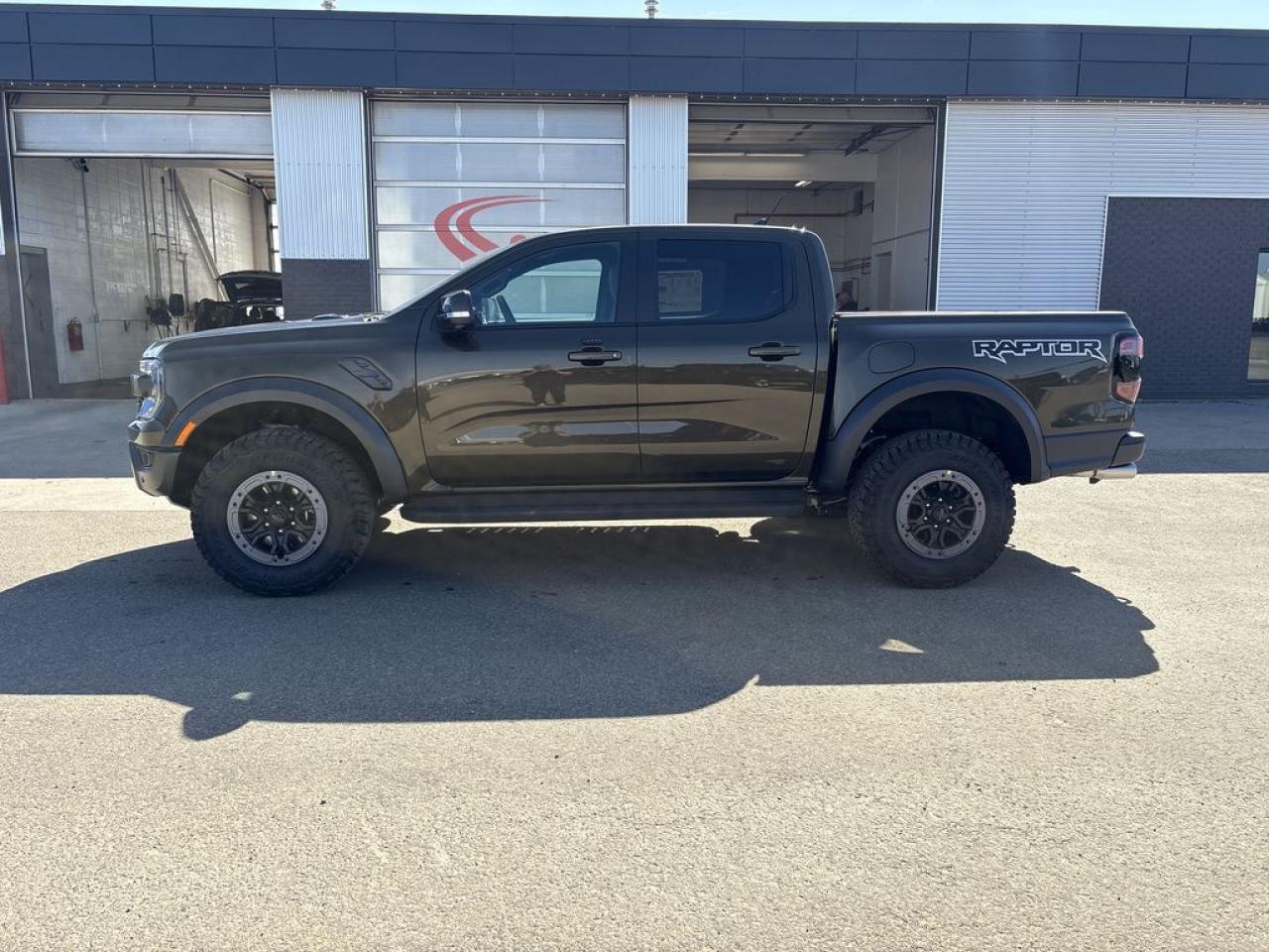 2025 Ford Ranger RAPTOR 800A Photo5