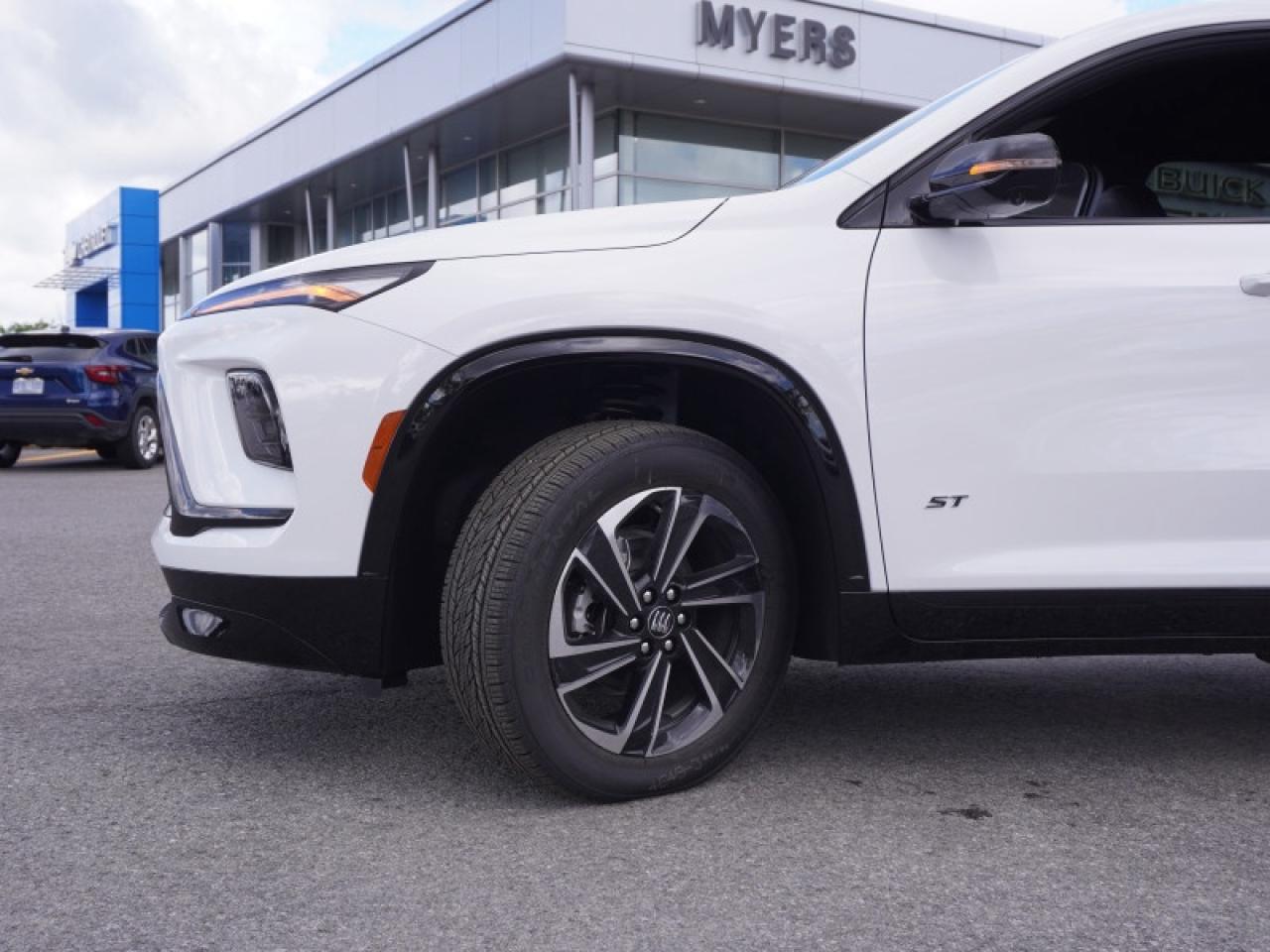 2026 Buick Enclave Sport Touring Photo