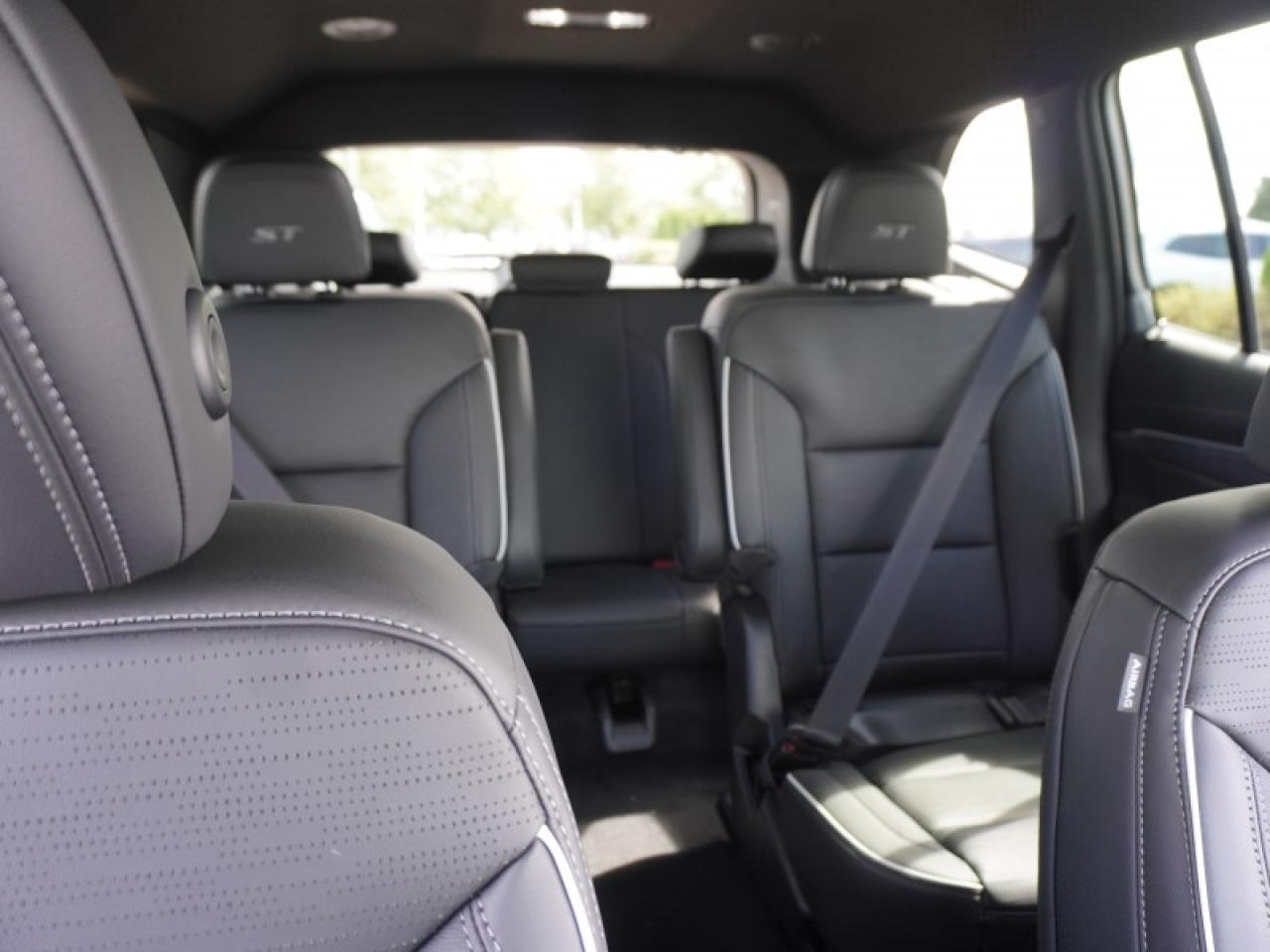 2026 Buick Enclave Sport Touring Photo