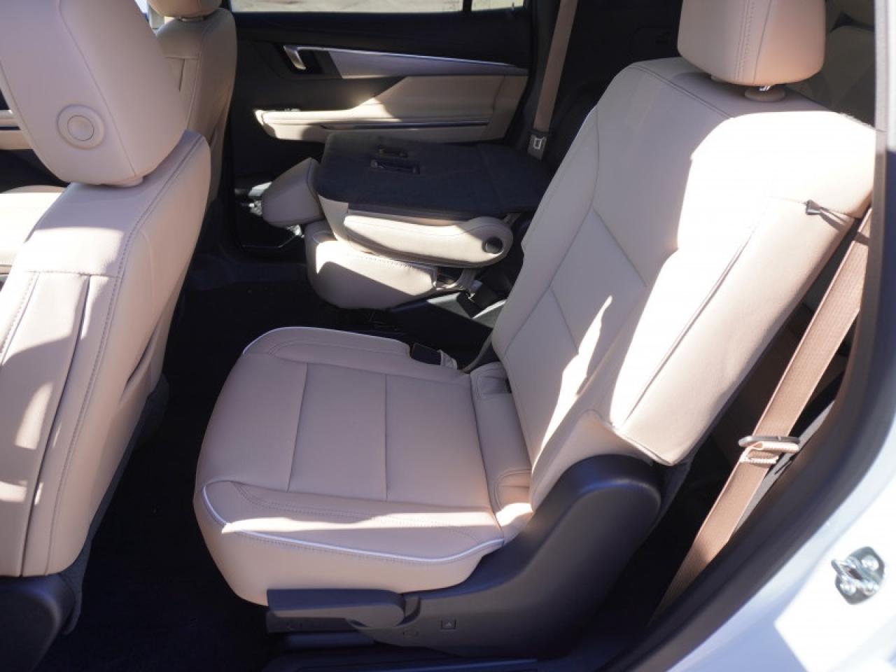 2026 Buick Enclave Preferred  - SUNROOF -  POWER Photo