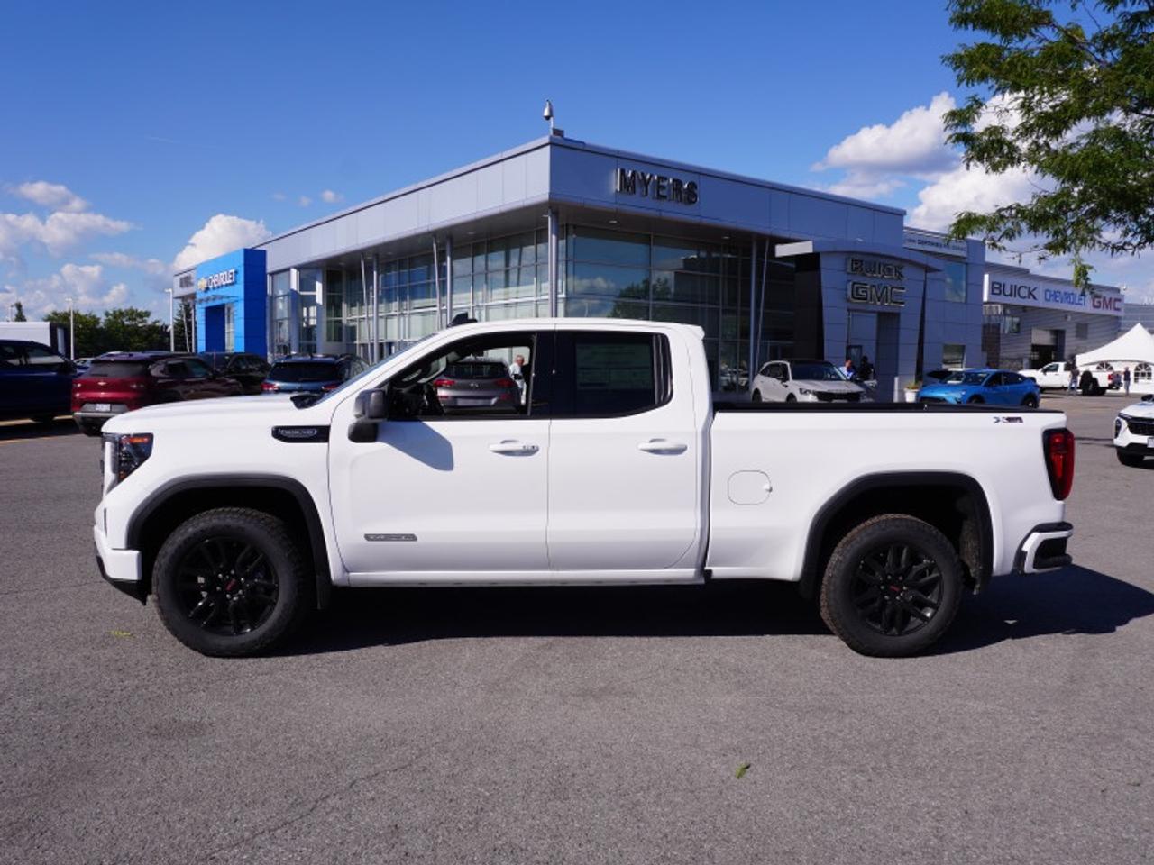 2026 GMC Sierra 1500 ELEVATION Photo