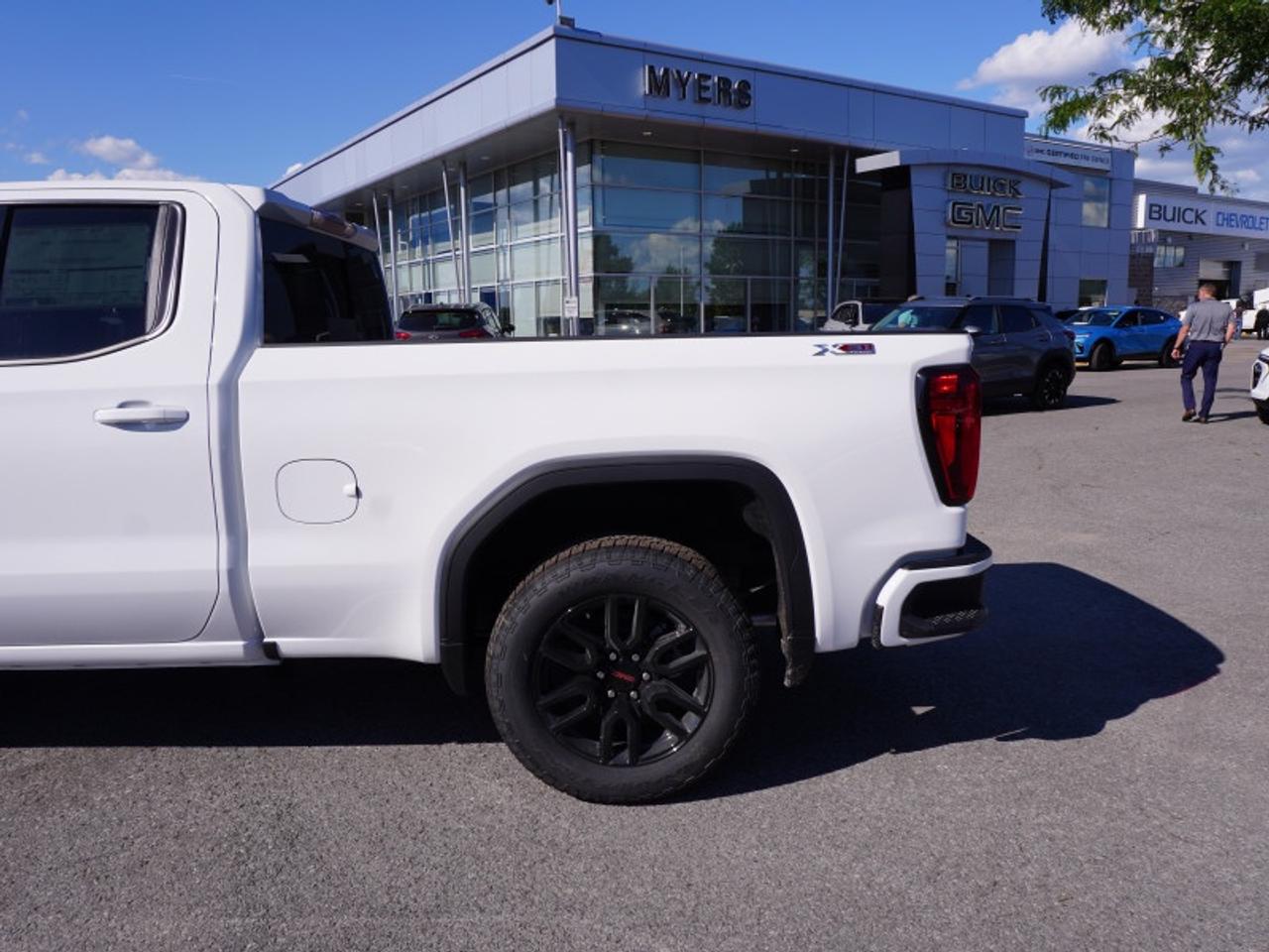2026 GMC Sierra 1500 ELEVATION Photo