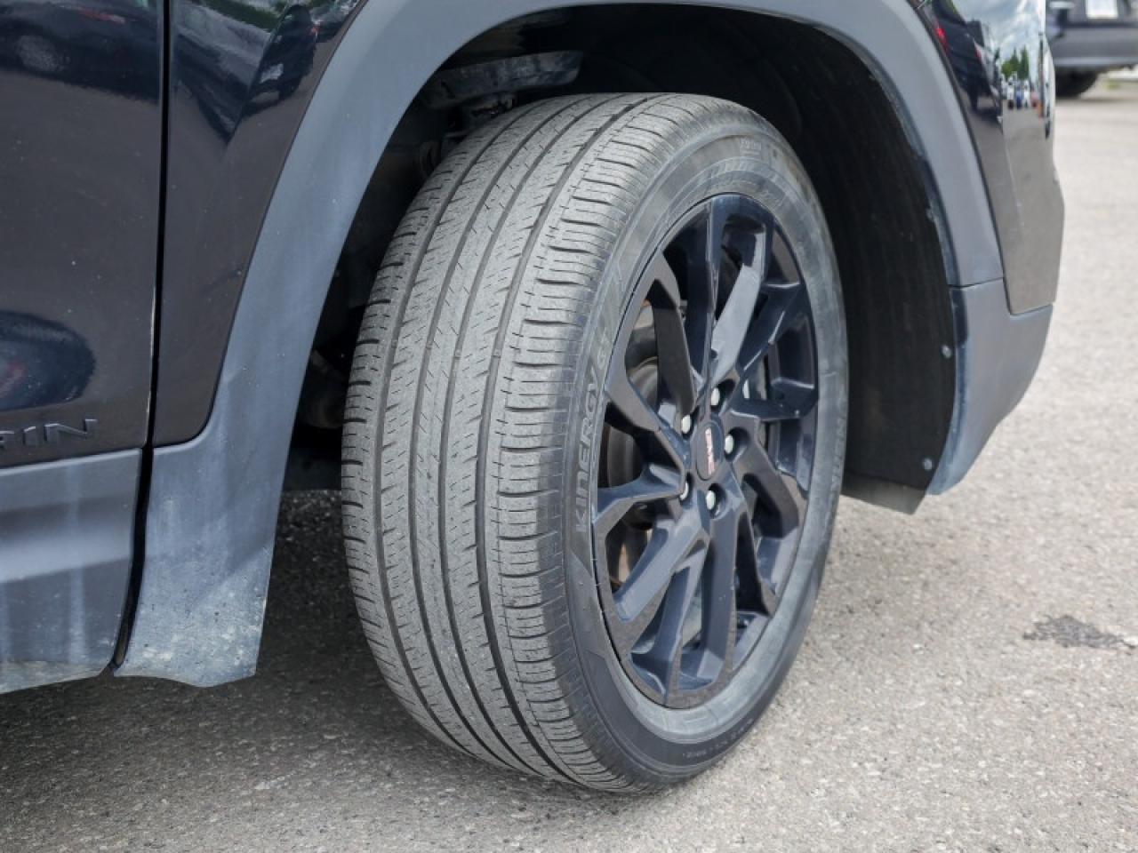 2023 GMC Terrain SLE AWD  - Remote Start - $186 B/W Photo