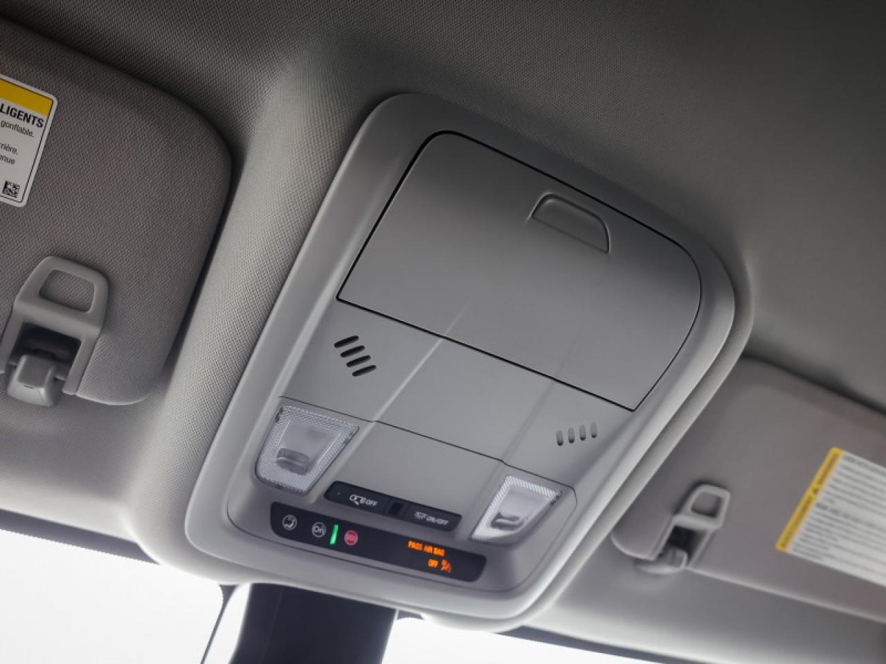 2023 GMC Terrain SLE AWD  - Remote Start - $186 B/W Photo