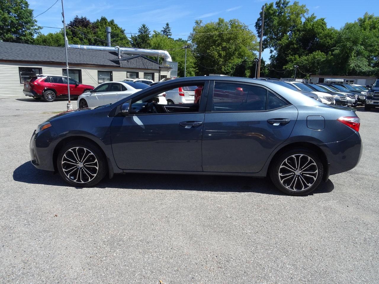 Used 2014 Toyota Corolla S for sale in Scarborough, ON