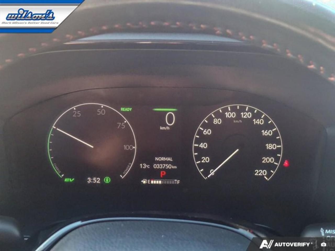 2024 Honda CR-V Hybrid Touring Hybrid | Leather | Sunroof | Nav | Heated Wheel + Seats | CarPlay + Android | and More ! Photo