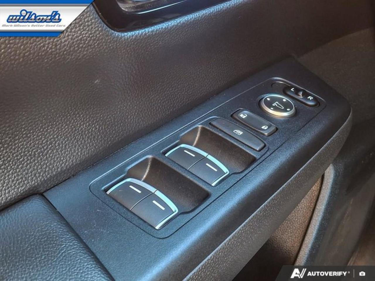 2024 Honda CR-V Hybrid Touring Hybrid | Leather | Sunroof | Nav | Heated Wheel + Seats | CarPlay + Android | and More ! Photo