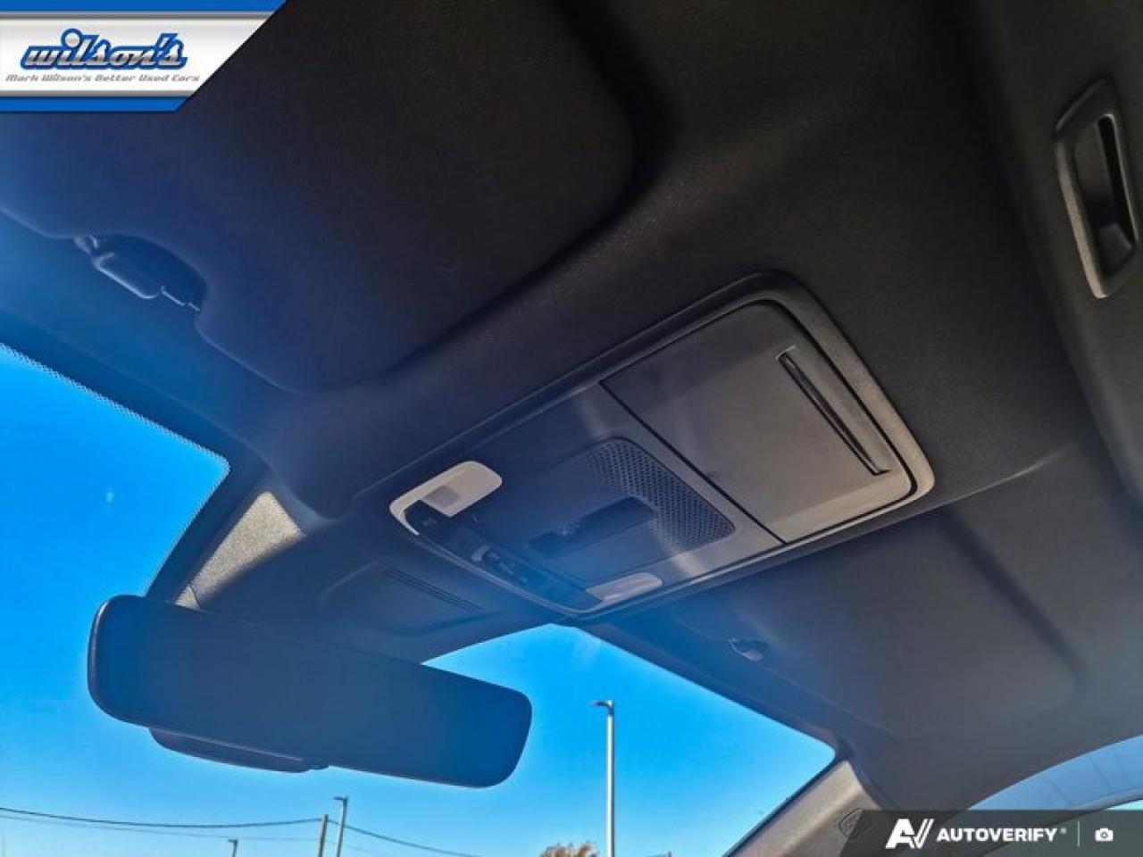 2024 Honda CR-V Hybrid Touring Hybrid | Leather | Sunroof | Nav | Heated Wheel + Seats | CarPlay + Android | and More ! Photo