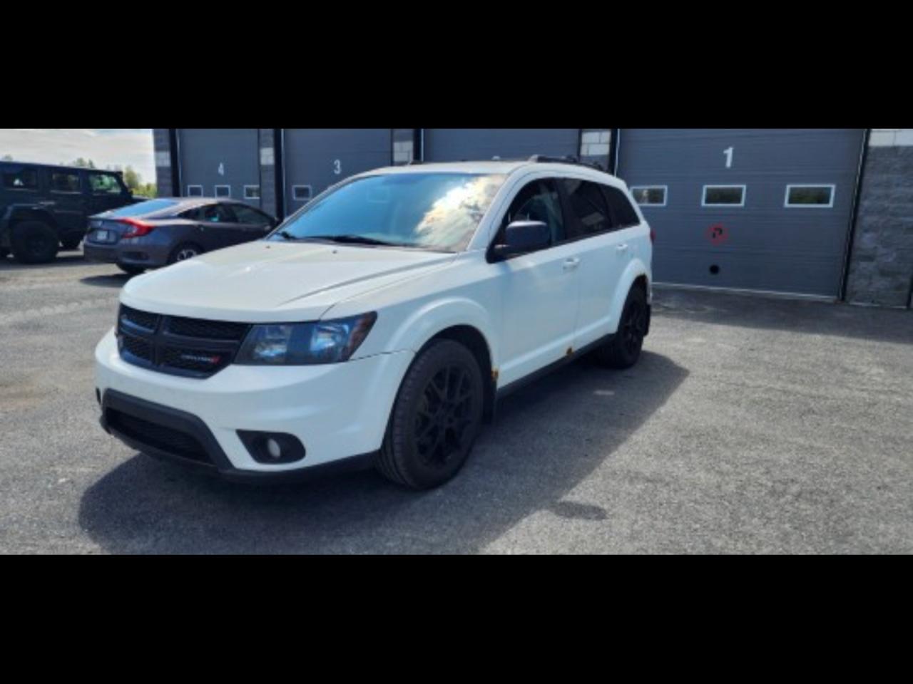 Used 2013 Dodge Journey SXT for sale in Drummondville, QC