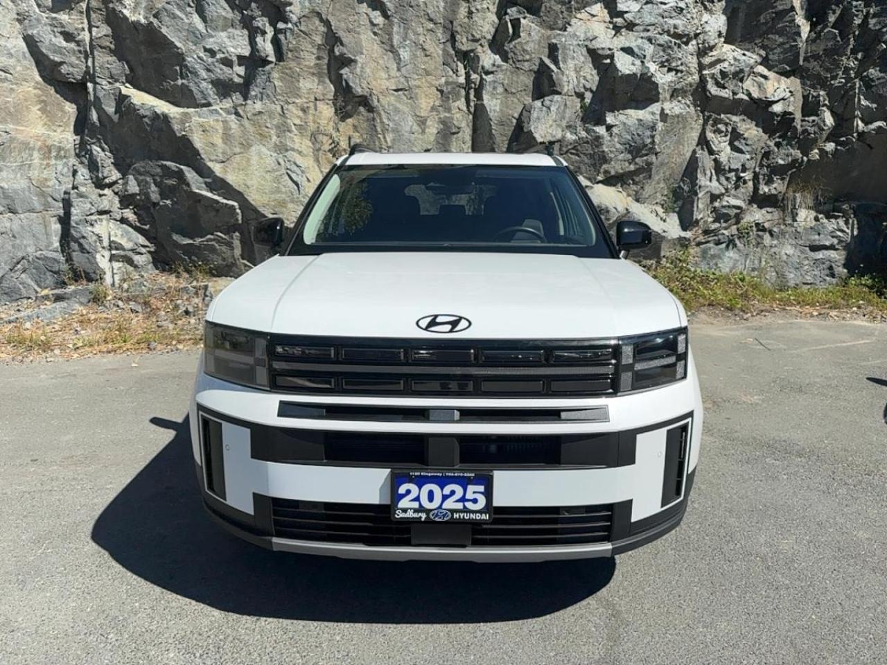 2025 Hyundai Santa Fe XRT AWD Photo2