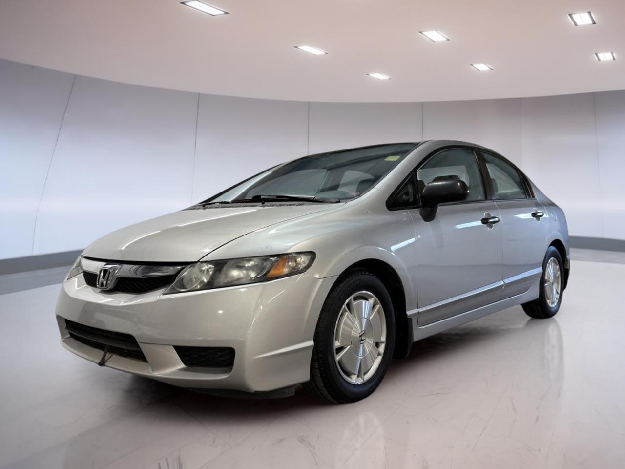 Used 2009 Honda Civic Sedan DX-G for sale in Moose Jaw, SK