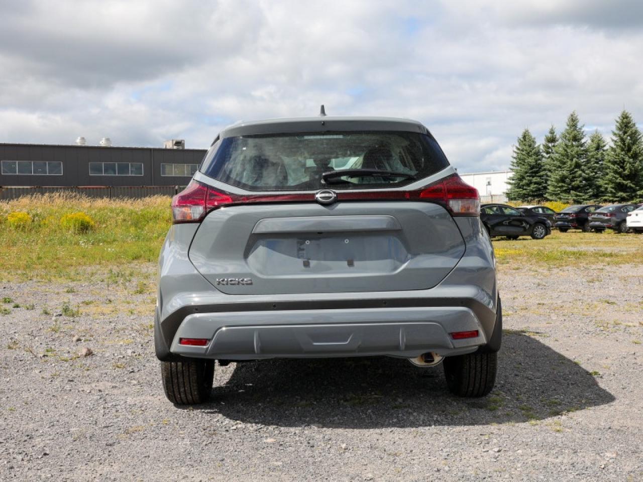 2025 Nissan Kicks Play SV  - Heated Seats -  Apple CarPlay Photo