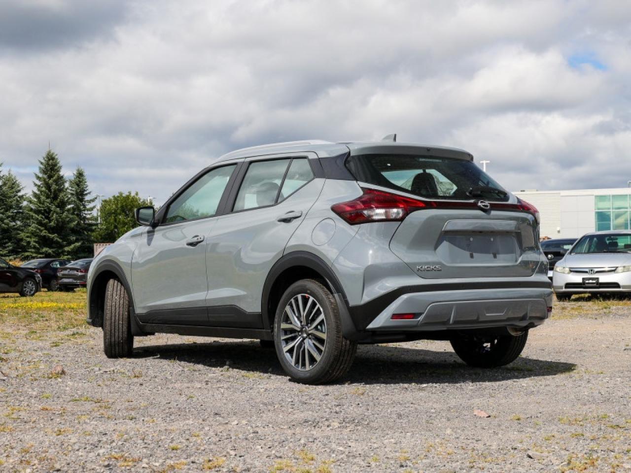 2025 Nissan Kicks Play SV  - Heated Seats -  Apple CarPlay Photo