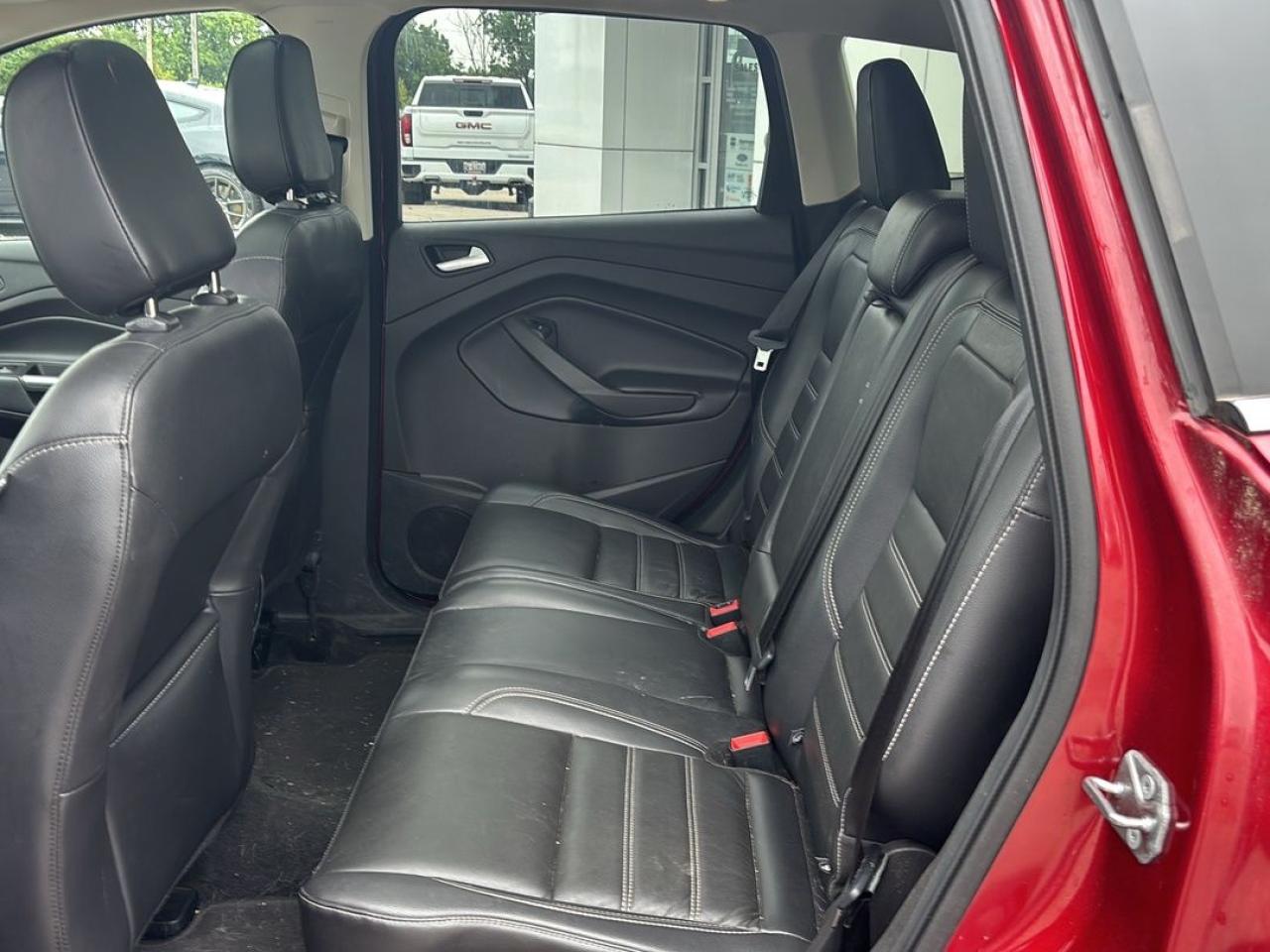 2018 Ford Escape SEL Photo5