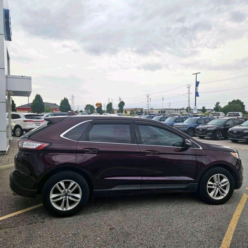 2018 Ford Edge SEL Photo
