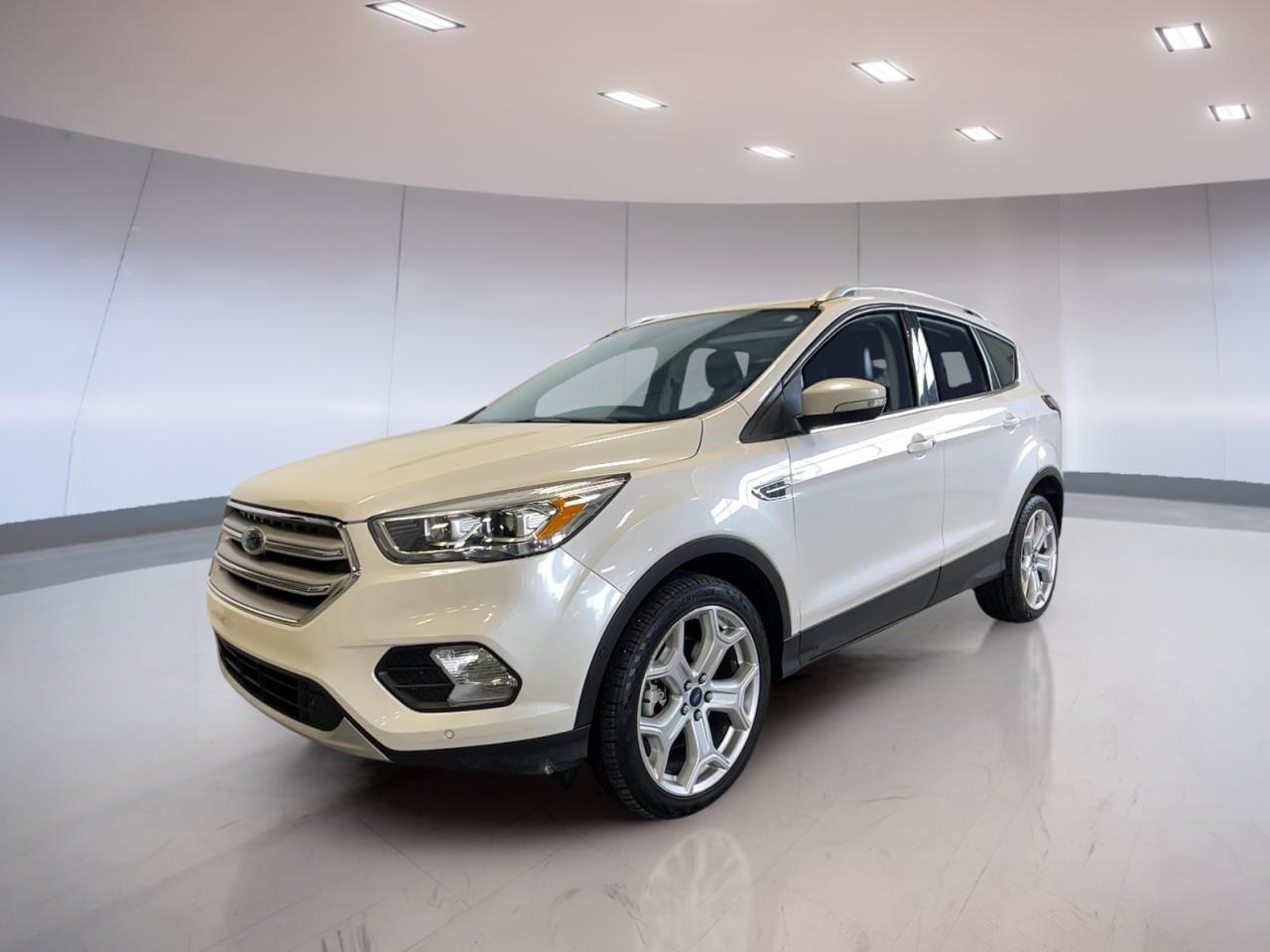 Used 2018 Ford Escape Titanium 4WD for sale in Moose Jaw, SK