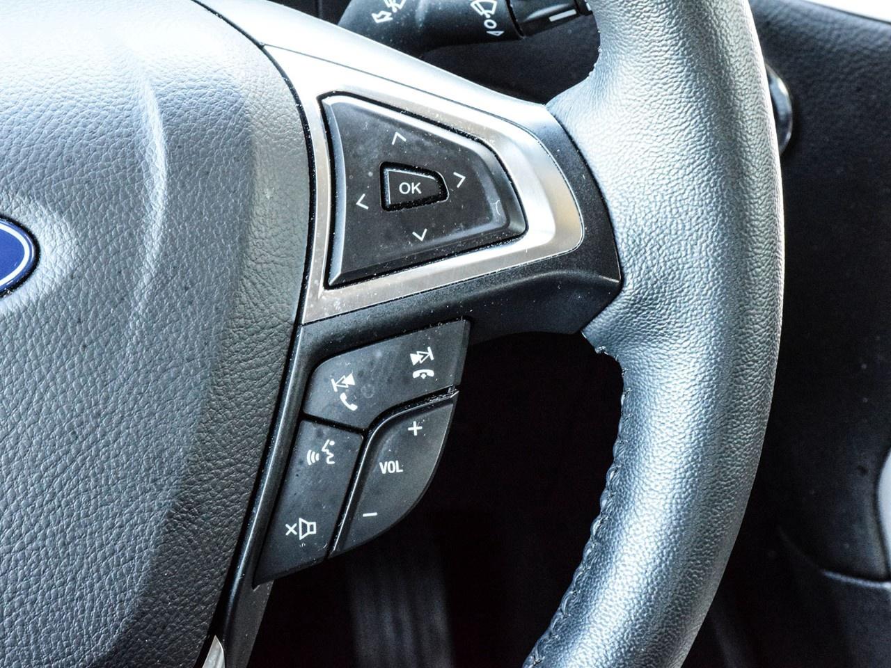 2024 Ford Edge SEL AWD Photo