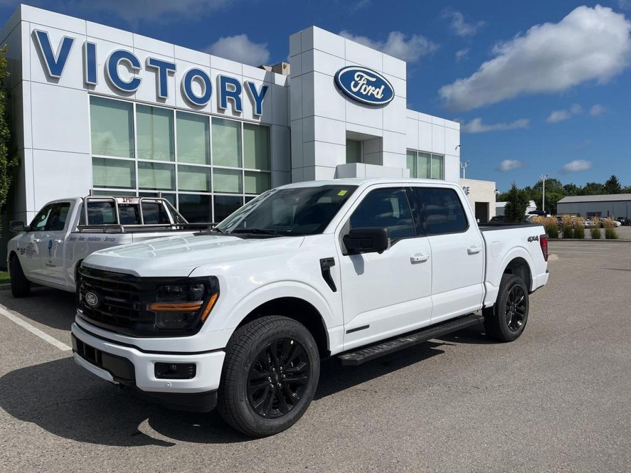 New 2025 Ford F-150 XLT for sale in Chatham, ON