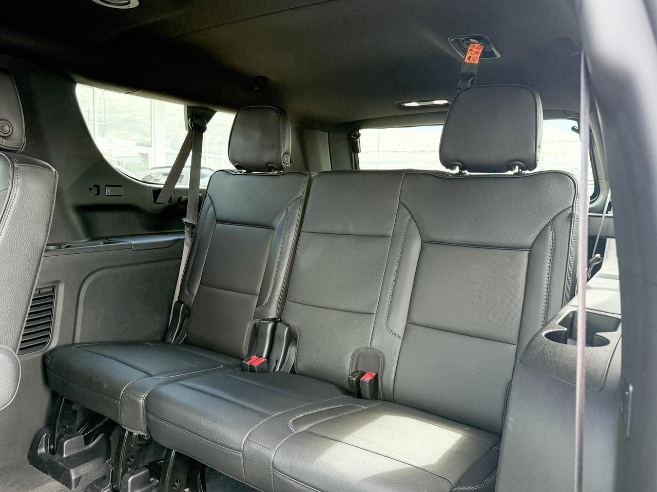 2023 GMC Yukon XL Denali PURCHASED & SERVICED HERE, 6.2L V8 ENGINE, HEATED & VENTILATED SEATS, HEATED STEERING WHEEL, REMOTE START & ENTRY, RAIN SENSING WIPERS, WIRELESS CHARGING, ADAPTIVE CRUISE CONTROL, HANDS-FREE LIFTGATE, Photo