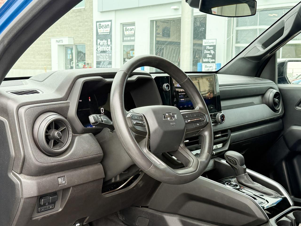 2023 Chevrolet Colorado Trail Boss 2.7L 4 CYL WITH REMOTE ENTRY, ADAPTIVE CRUISE CONTROL, HD SURROUND VISION, 2" FACTORY LIFT, TRAIL BRAKE CONTROLLER, APPLE CARPLAY AND ANDROID AUTO Photo