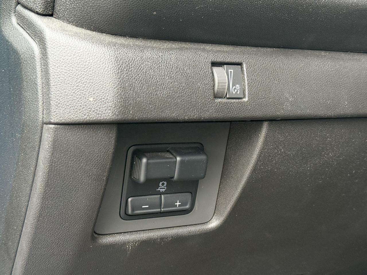 2023 Chevrolet Colorado Trail Boss 2.7L 4 CYL WITH REMOTE ENTRY, ADAPTIVE CRUISE CONTROL, HD SURROUND VISION, 2" FACTORY LIFT, TRAIL BRAKE CONTROLLER, APPLE CARPLAY AND ANDROID AUTO Photo