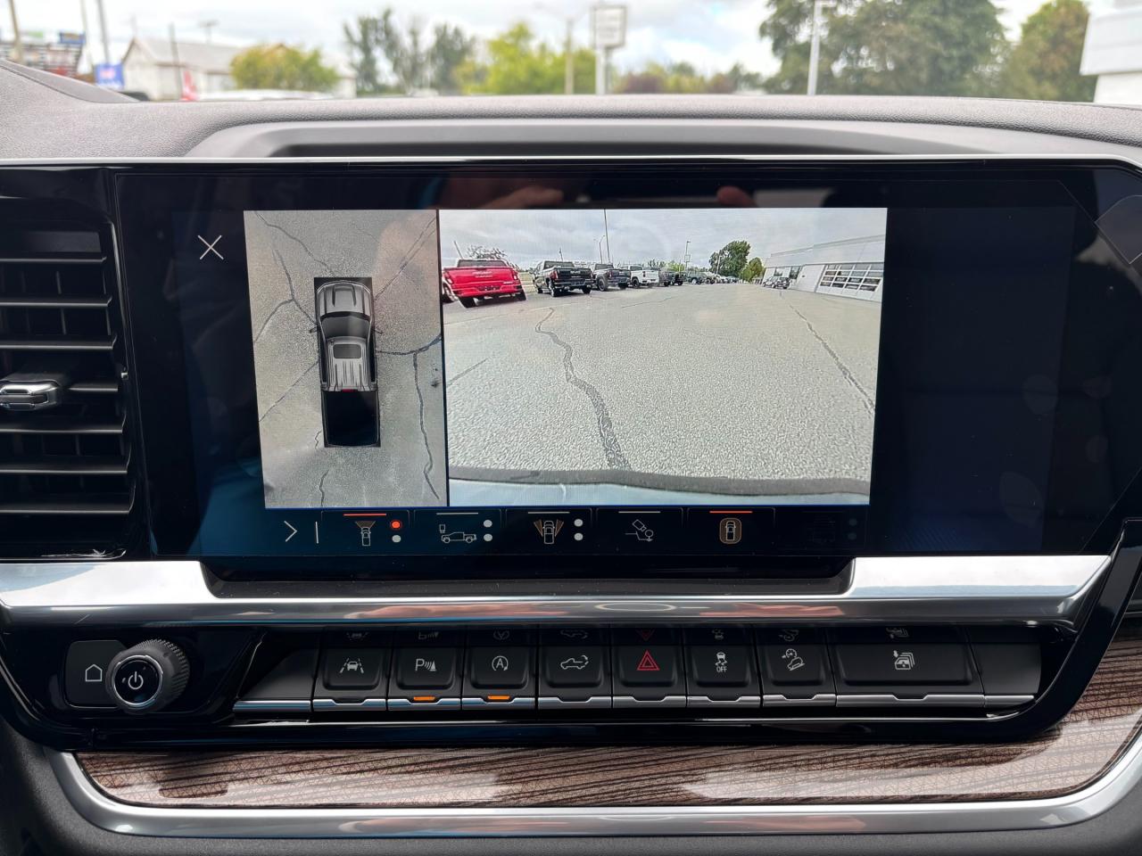 2026 Chevrolet Silverado 1500 2026 Chevrolet Silverado RST Crew Cab 4WD Photo