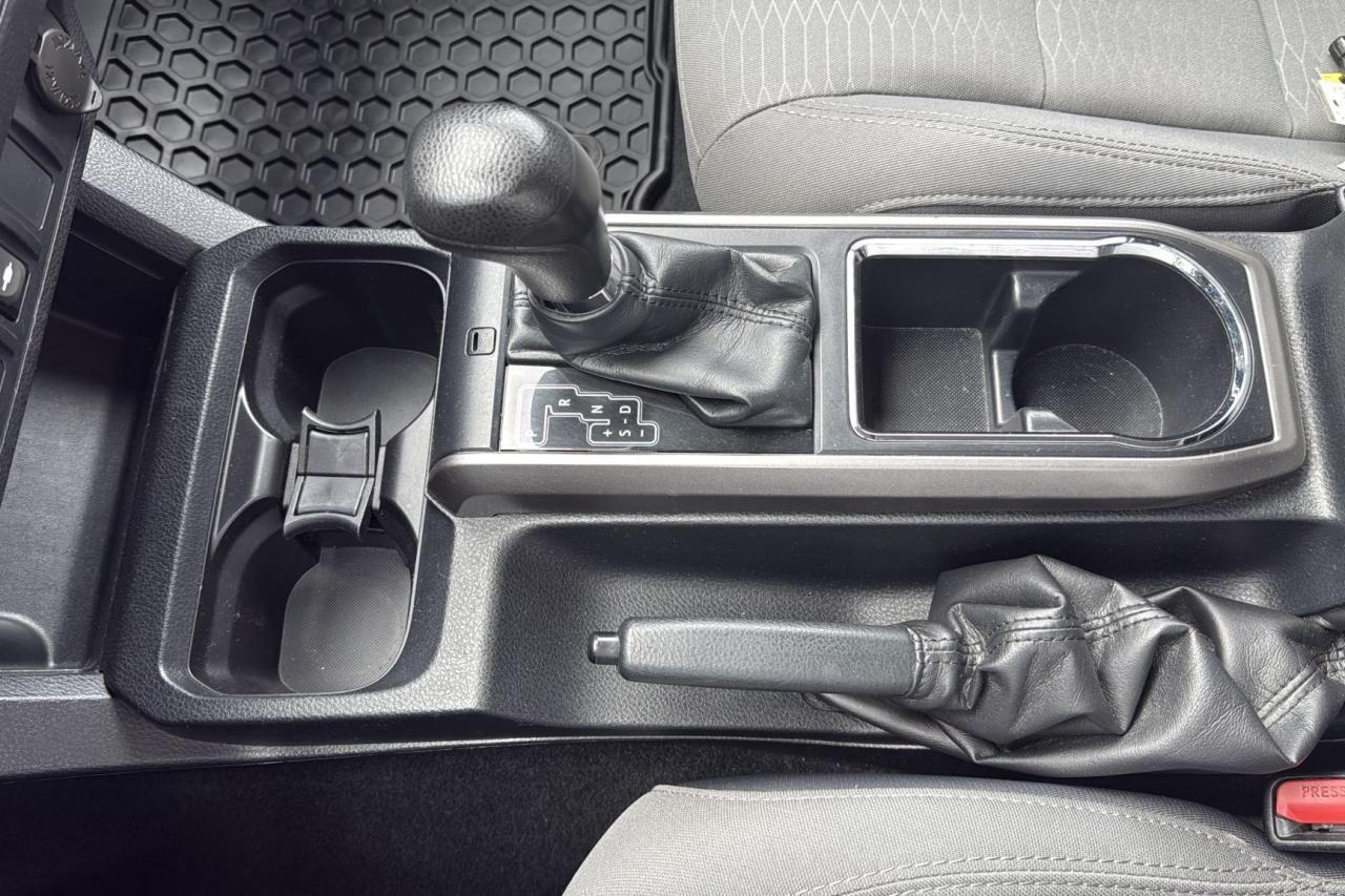 2019 Toyota TACOMA 4X4 ACCESS CAB SR5 Base Photo