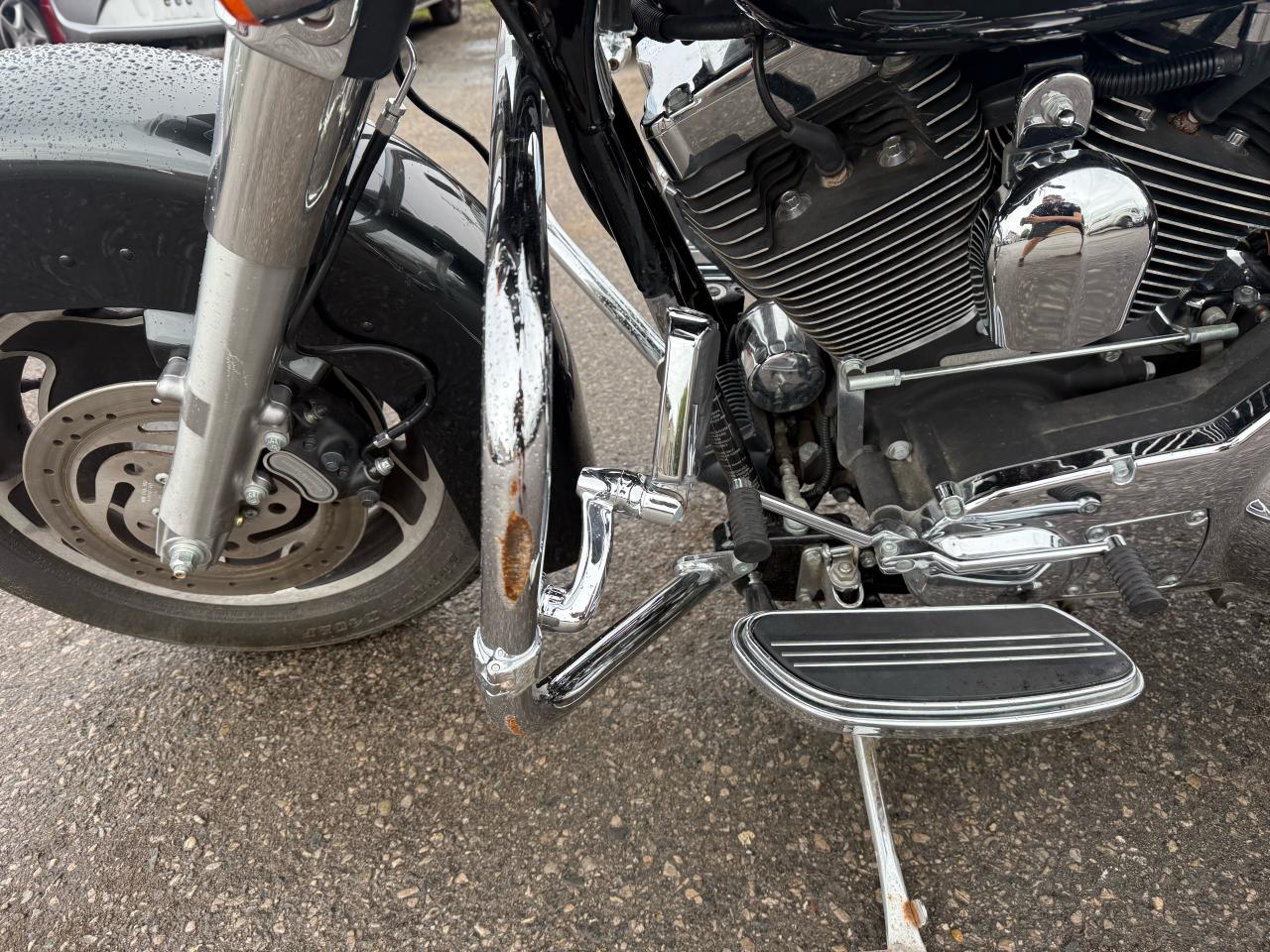 2006 Harley-Davidson FLHX STREET GLIDE, ONLY 10,000KM, EXHAUST, LIGHT DAMAGE - Photo #11