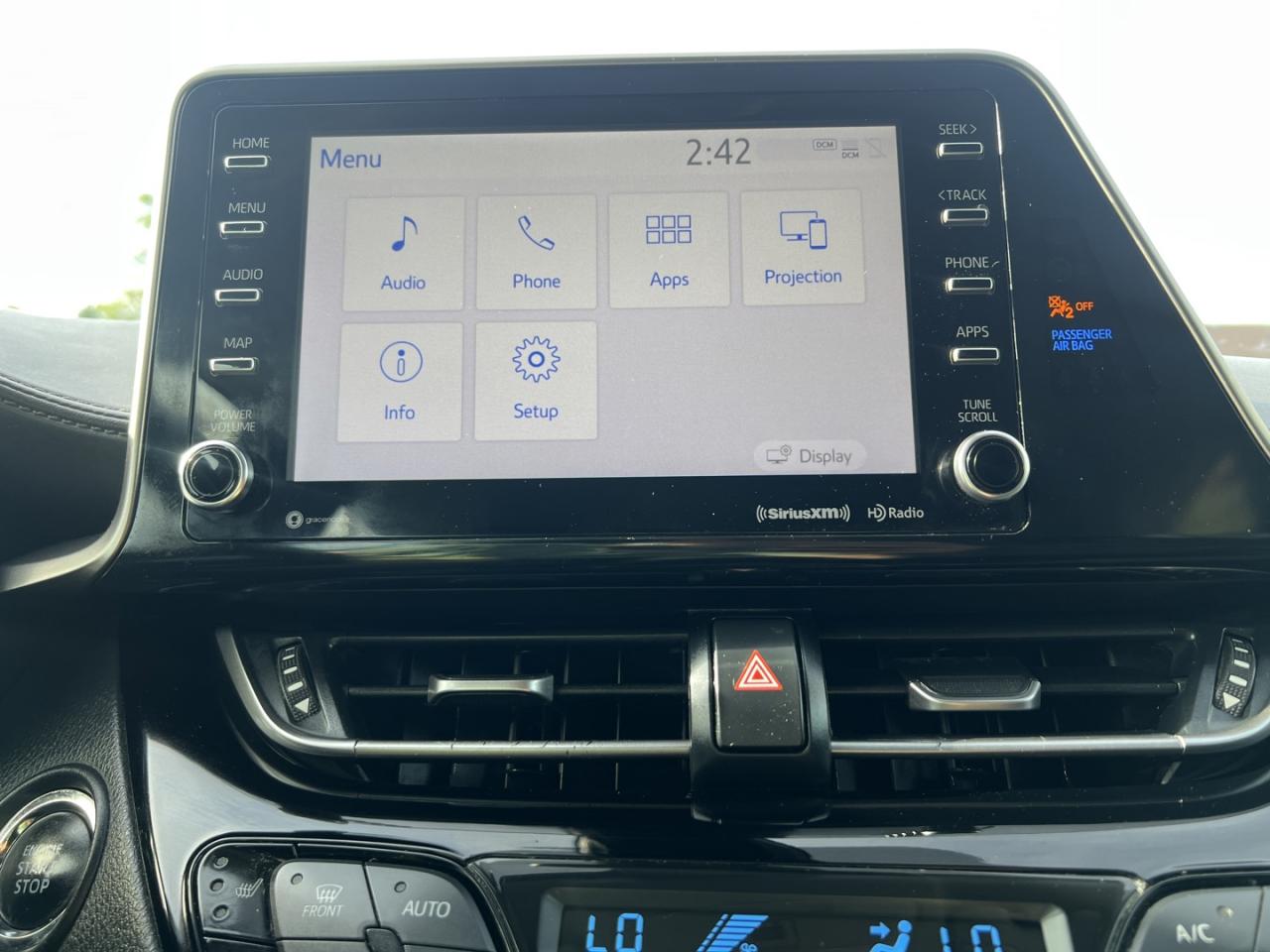 2020 Toyota C-HR Limited - Photo #18