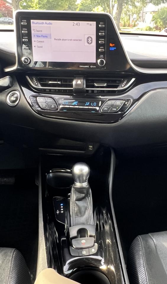 2020 Toyota C-HR Limited - Photo #20