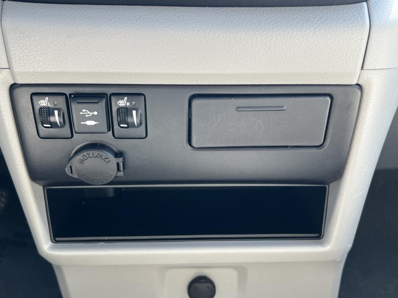 2018 Toyota Sienna LE 7-Passenger - Photo #22