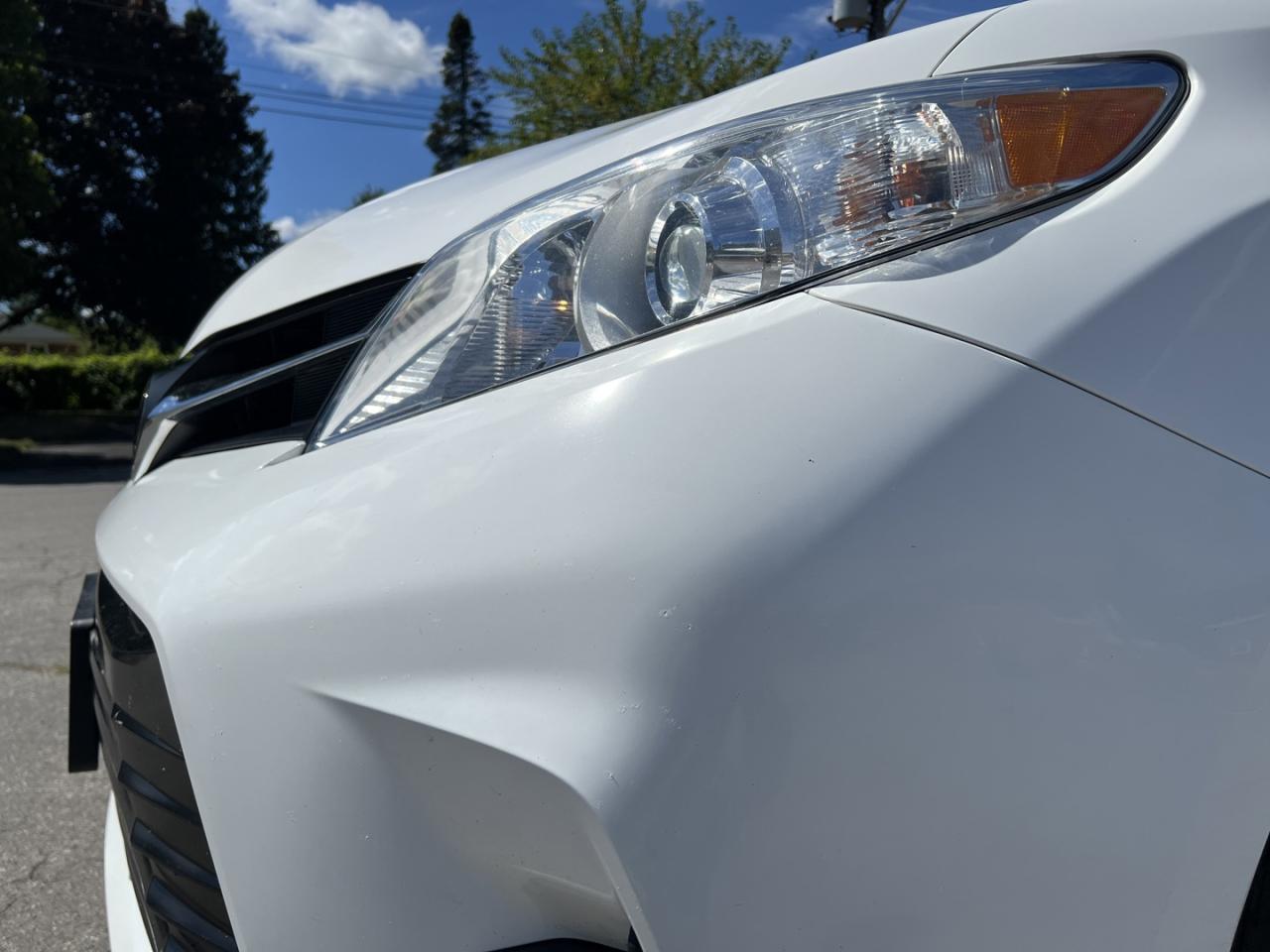 2018 Toyota Sienna LE 7-Passenger - Photo #27