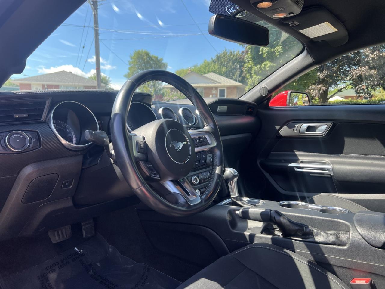 2018 Ford Mustang ECOBOOST COUPE - Photo #10