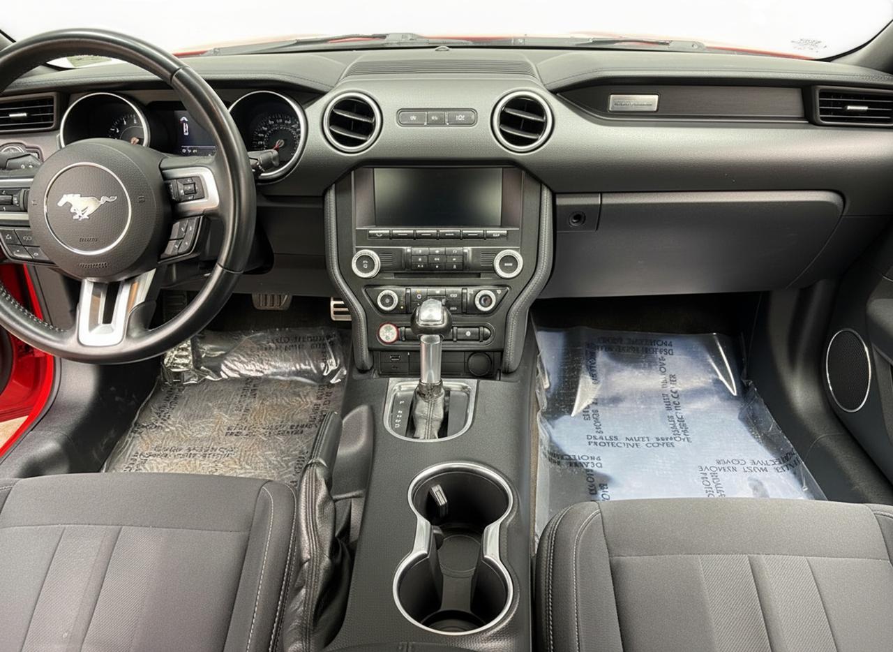 2018 Ford Mustang EcoBoost Fastback Photo
