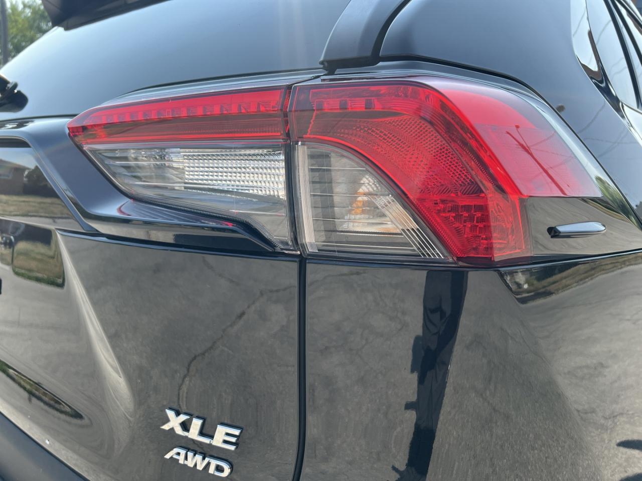 2021 Toyota RAV4 XLE AWD - Photo #6